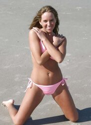 YOUTHFUL BEACH DAMSELS
