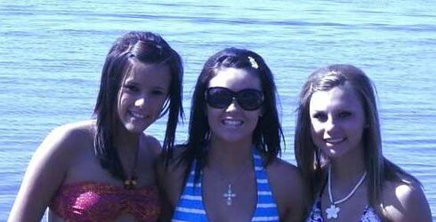 Chicks frome facebook