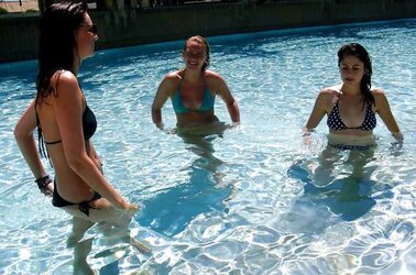 FB breezies swimsuit pics degrade