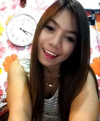 Dar, Thai Woman Friened Clad and Nude Very First Time