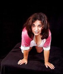 Dark-Haired PLUMPER getting unclothed