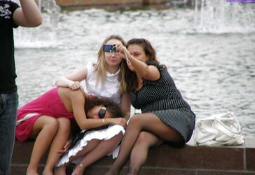 Upskirt bevy