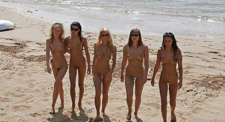 Super-Steamy Melons at the Beach