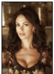 Maria Grazia Cucinotta - Italian sex industry star