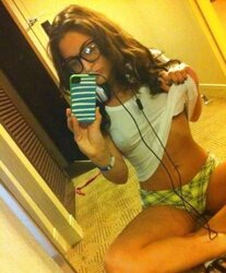 Glasses Are Uber-Sexy