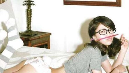Glasses Are Uber-Sexy