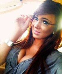 Glasses Are Uber-Sexy