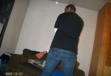 Me string up out