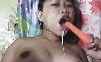 Bangkok teenager sloppy face faux-cock display on webcam