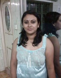 Indian bare damsels warm