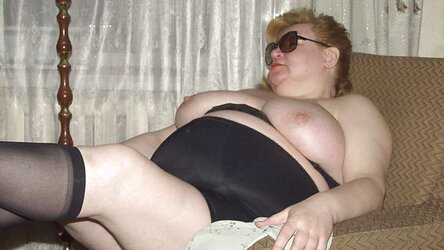 G-String girdle