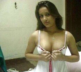 Hooter-Sling Busting Jugs