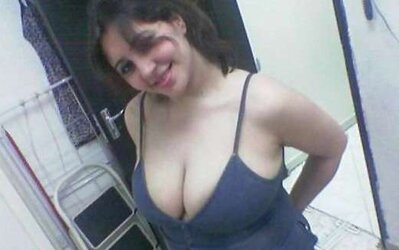 Hooter-Sling Busting Jugs