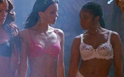 Regina Hall Glamour, Naked, Caps