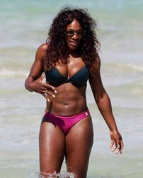 Serena Williams: Bathing Suit Muscle RUMP Pics