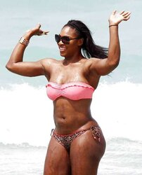 Serena Williams: Bathing Suit Muscle RUMP Pics