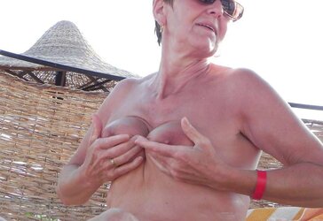 Elke am strand, urlaub