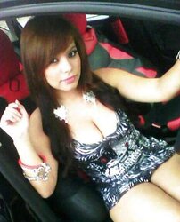 Phat Ass White Girl Latina ghetto caboose (dressed)