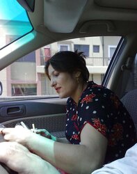 Pakistani hooker in car