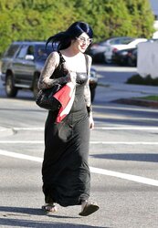 Kat Von D Sole Images