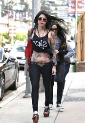 Kat Von D Sole Images