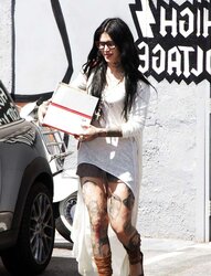 Kat Von D Sole Images
