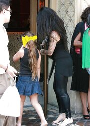 Kat Von D Sole Images