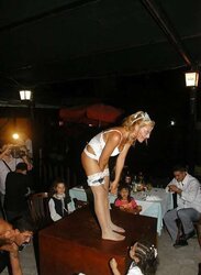 Unclothing inexperienced bride