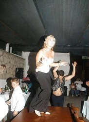 Unclothing inexperienced bride