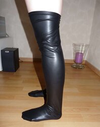 Wifes cool spandex leather wetlook glossy pantyhose