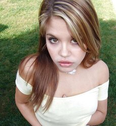 Crazy Topanga - At the midget golf