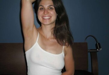 Trampy Turkish Housewife deepthroating Man Sausage