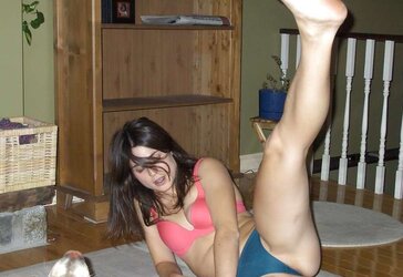 Trampy Turkish Housewife deepthroating Man Sausage