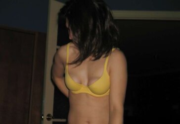 Trampy Turkish Housewife deepthroating Man Sausage