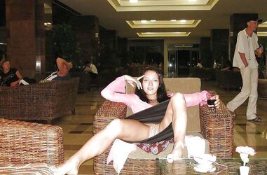 Outdoors And Public Snatch (7)