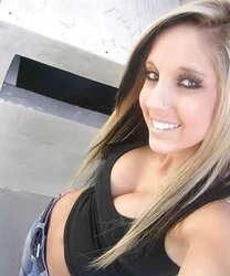 Hoe Finds - Edition