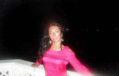 Does anybody want to penetrate my mom? satisfy comment!