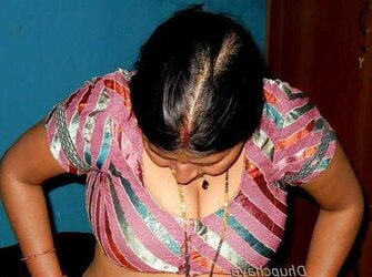 SUPUR SPLENDID AUNTY