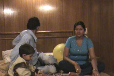 SUPUR SPLENDID AUNTY