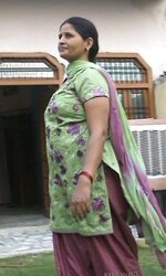 SUPUR SPLENDID AUNTY