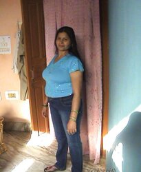 SUPUR SPLENDID AUNTY