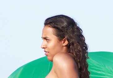 Super-Cute latin gal