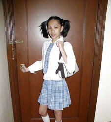 four solo asian gals
