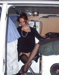 INSATIABLE HOUSEWIFE SYLVIE