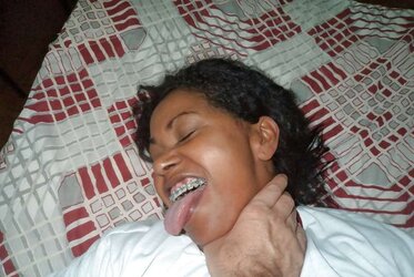 Minha negra mamando porra