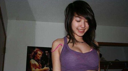 Pinay teenager malibog from facebook