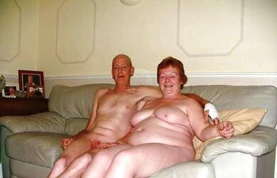Bare couples ten.