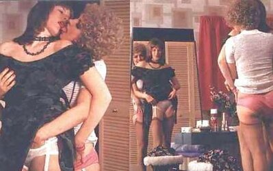 SH Retro Girly-Girl Damsels Kisssing and Pawing