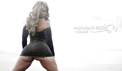 Phat Ass White Girl Merrae Day