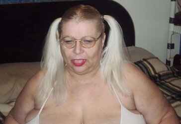 School dame